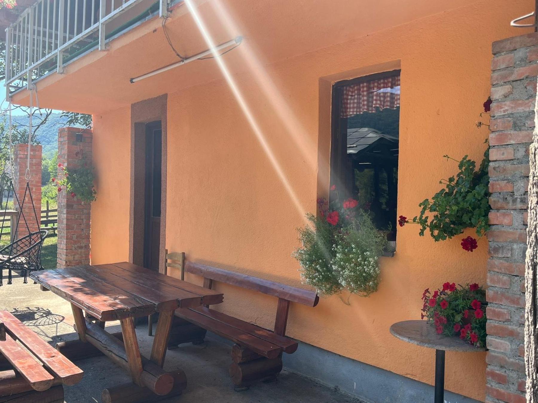Bed And Breakfast Family Djukic Sipovo Εξωτερικό φωτογραφία